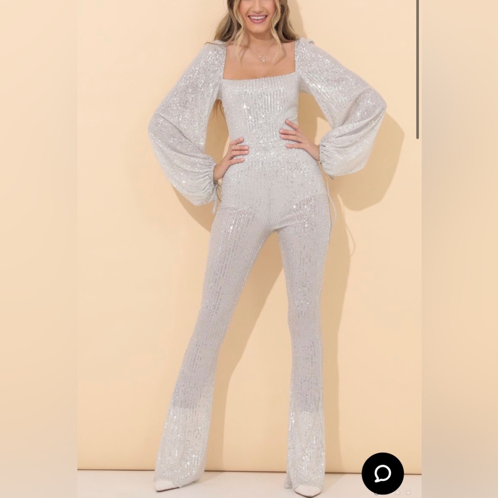 Zoie Bubble Sleeve Sequin Jumpsuit in Silver (L56992), Size: XS